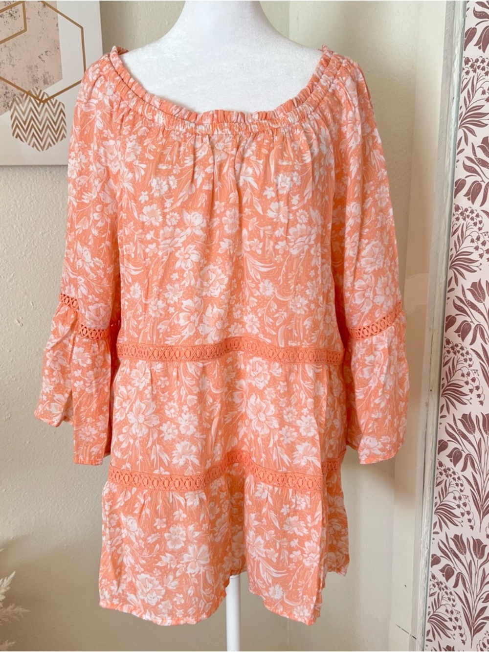 C Est 1946 floral summer blouse
